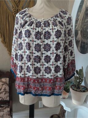 Soirée Bohemian Border-Print Peasant Blouse in Ivory with Navy & Red